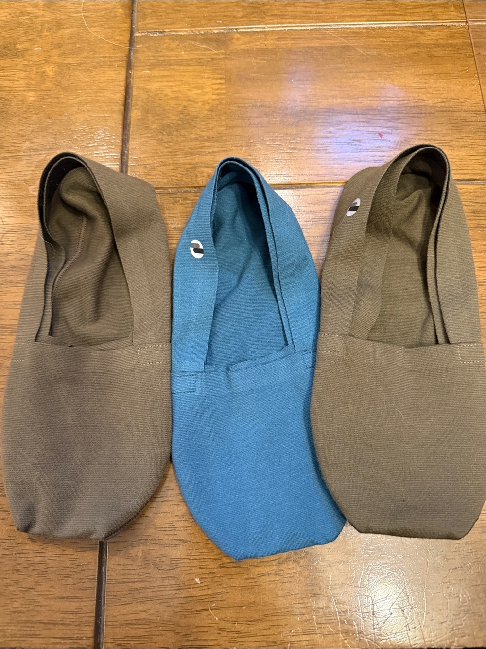 Set of 3 brand new Ondo organic cotton no show socks Size M